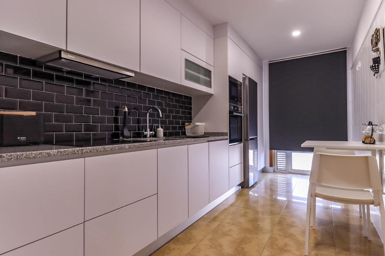 Flor Do Mar - Spacious Apartment With Balcony 빌라프라이라데안코라 외부 사진
